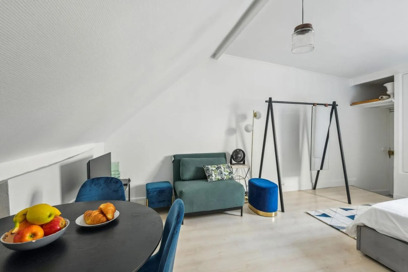 Bnbnook - Cozy Studio - Walk To Notre-Dame & Seine Paris